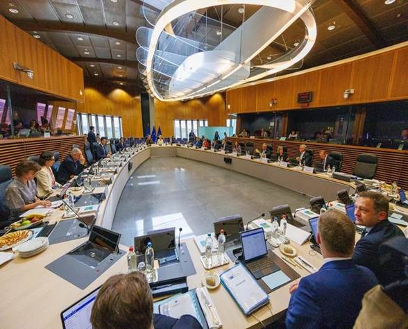 Bruselas propone un presupuesto para la UE de 2 billones de euros en el periodo 2028-2034